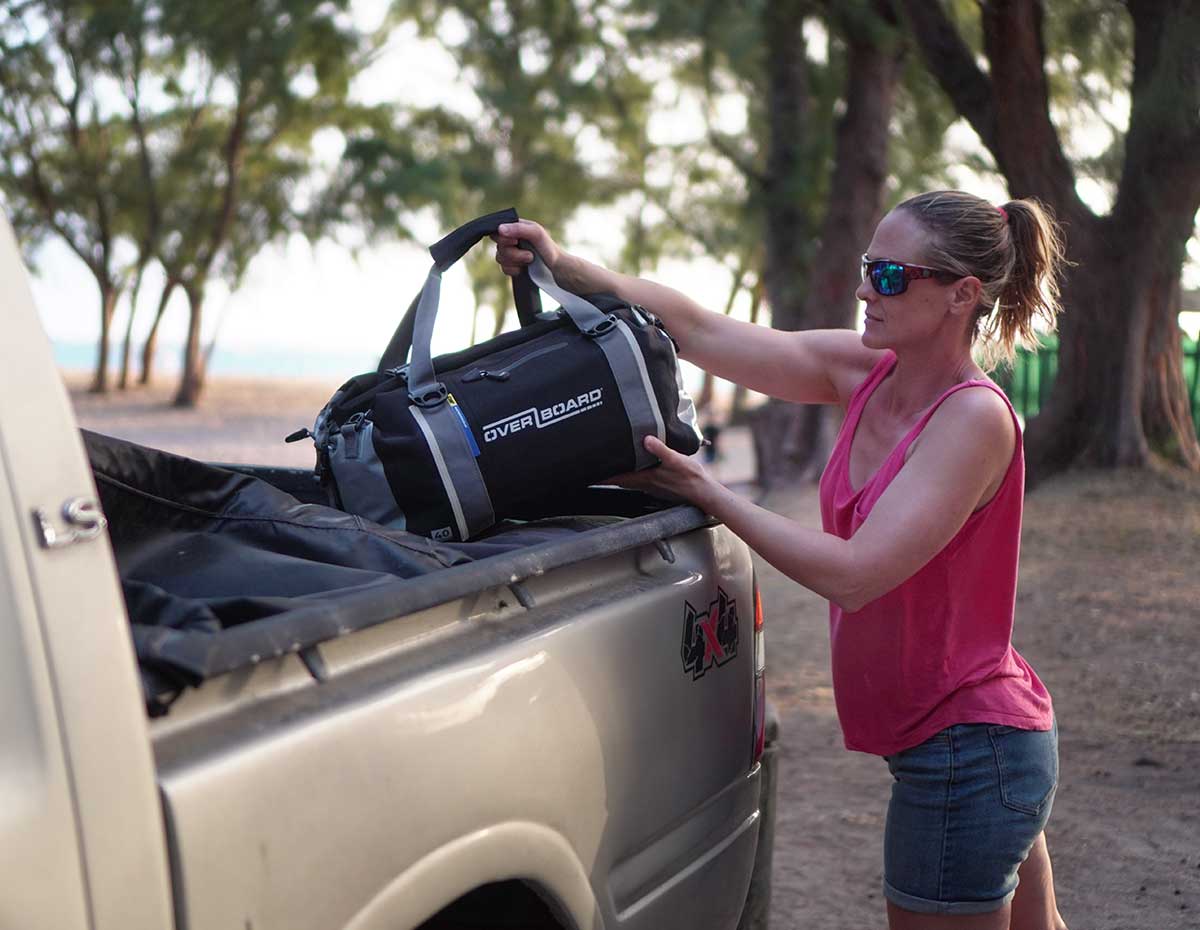 Classic Waterproof Duffel Bag - 40 Litres - Image 13