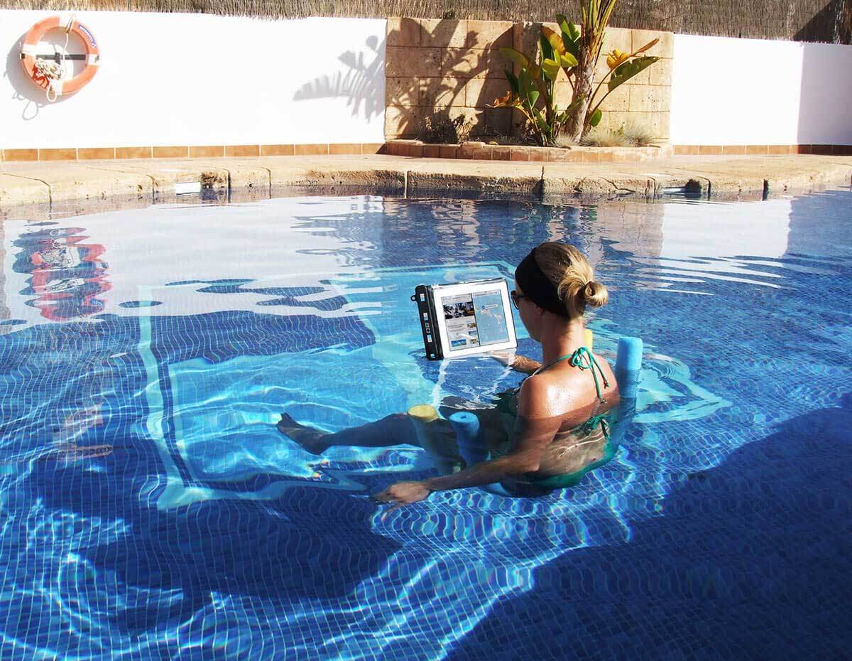 Waterproof Tablet Case - Large - Image 5